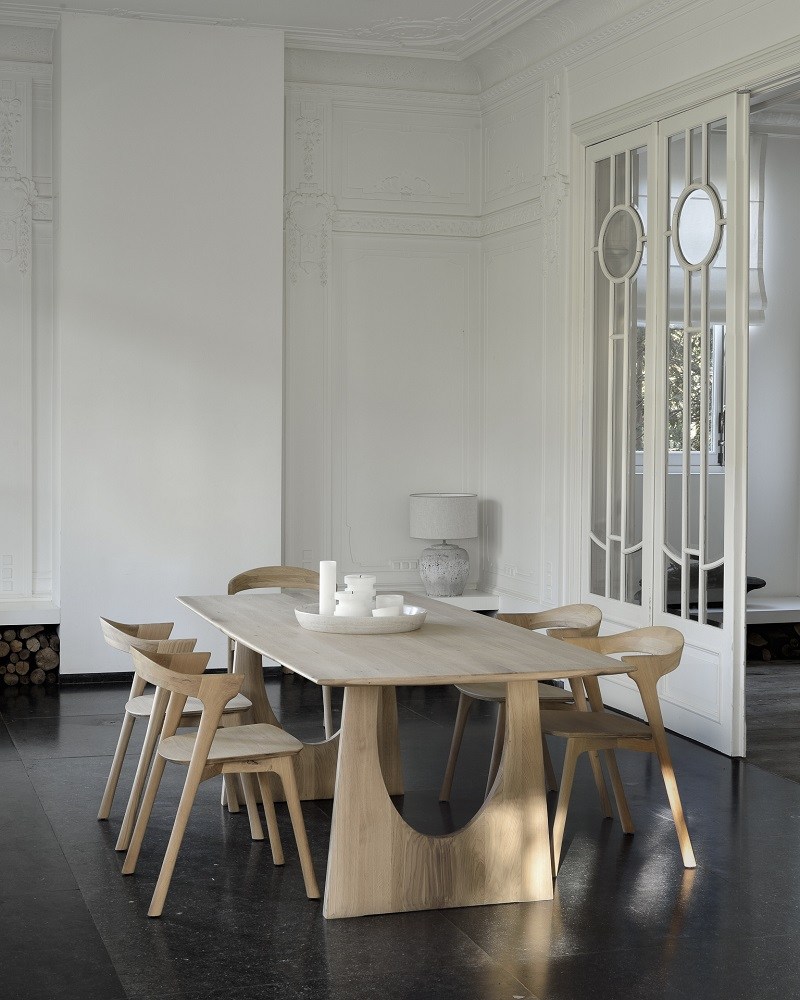 Geometric Dining table Oak oiled Ethnicraft