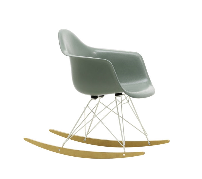 Eames Fibreglass Arm Rocking Chair RAR Rocking Chair Vitra