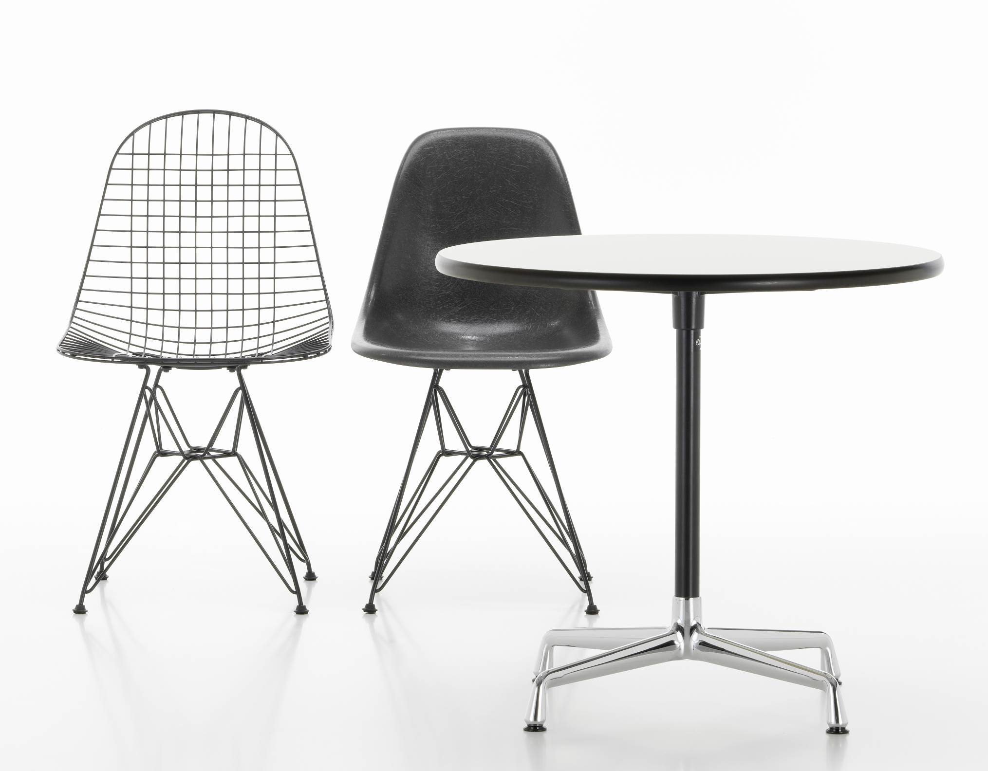 Eames Contract Table round Ø70 cm Vitra