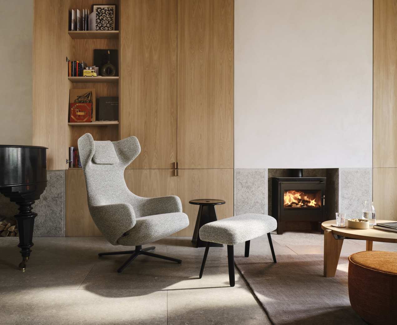 Grand Repos Armchair + Ottoman Vitra Polished Dumet Pebble Melange