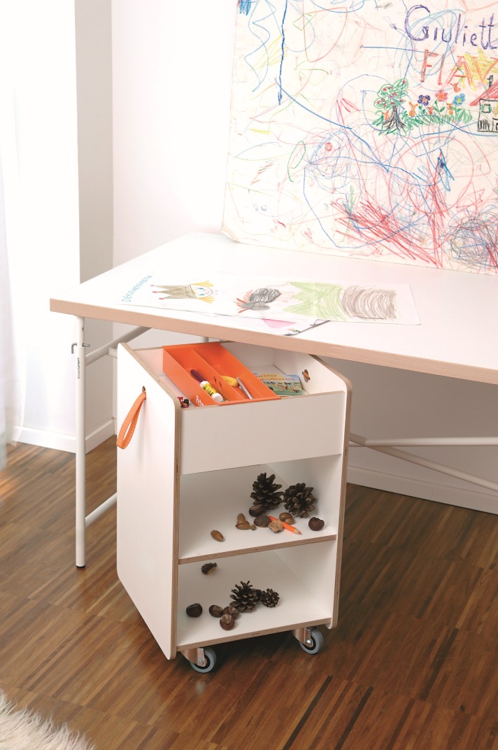 Eiermann children's desk Richard Lampert