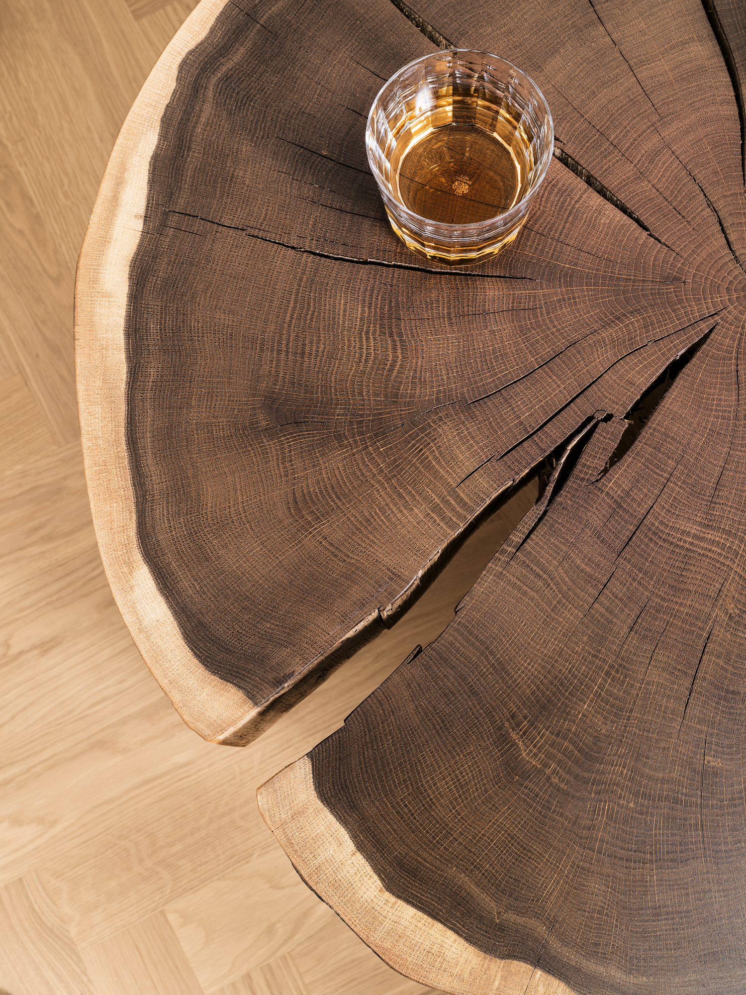 Stomp side table H28 charburned Janua