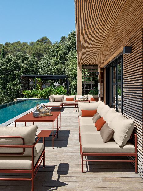 Rivage half-height outdoor table W 85 x D 85 x H 60 cm Fermob