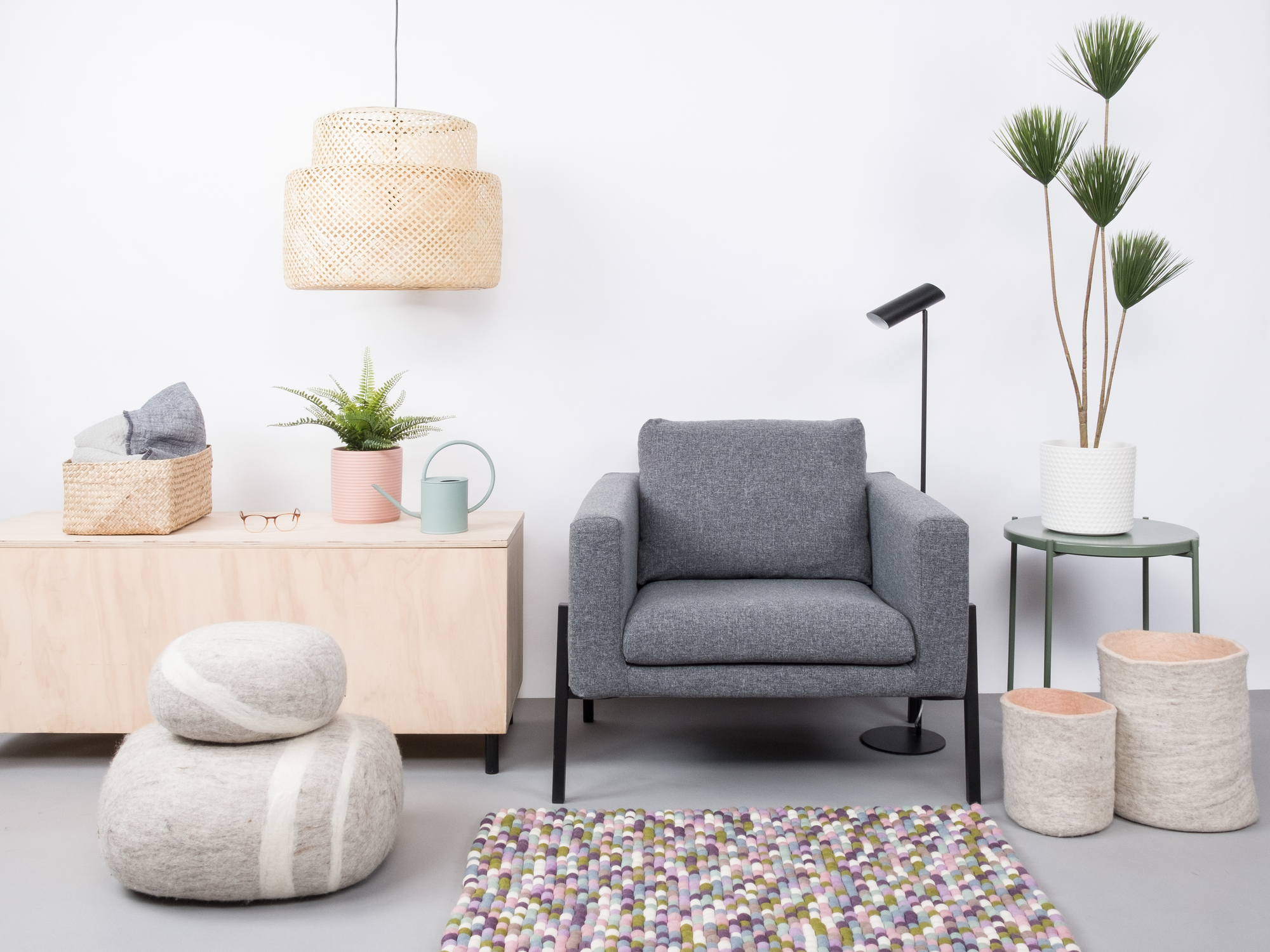 Felt ball Carpet 160x230 cm Myfelt Hugo