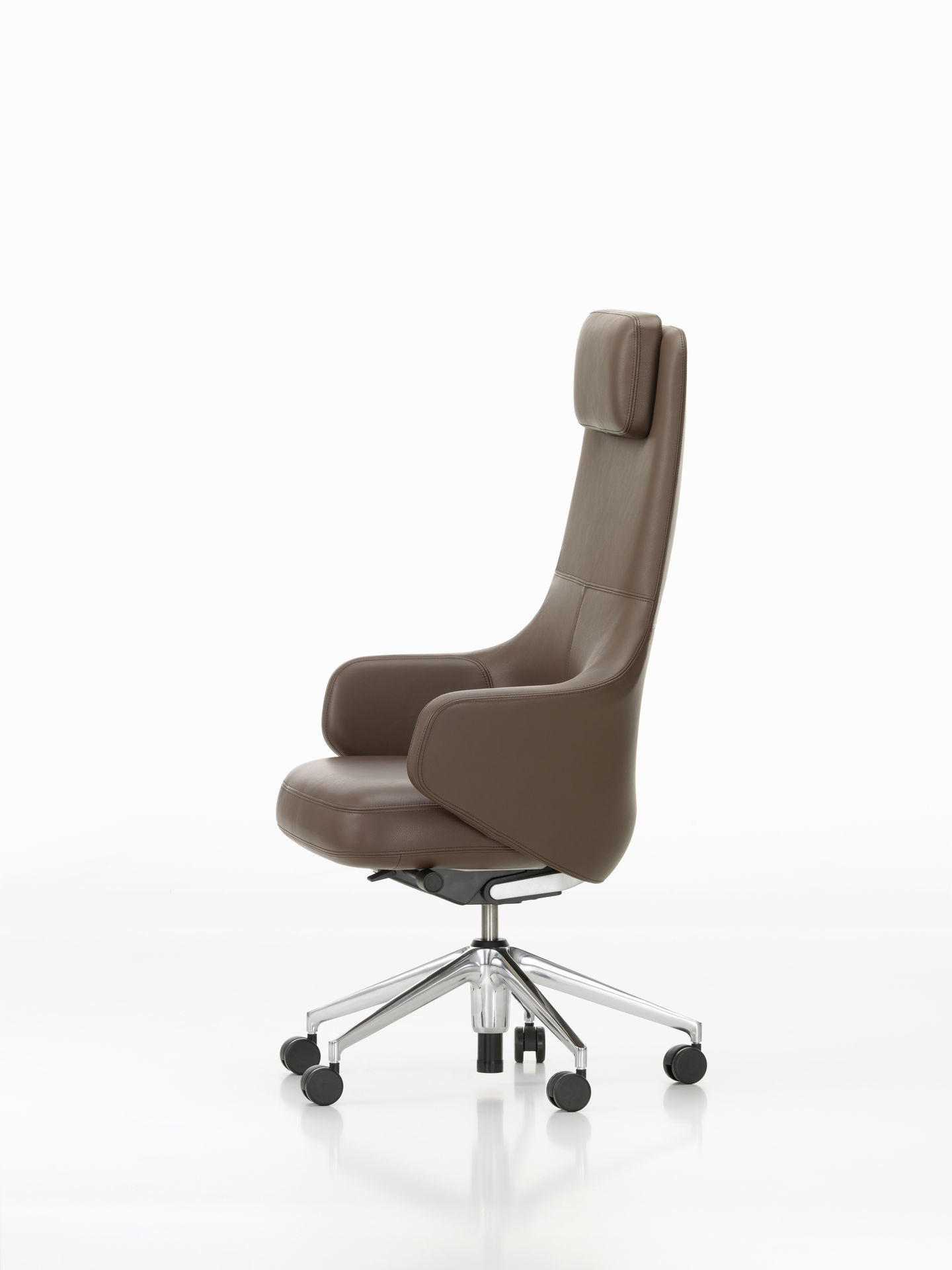 Grand Executive Highback Chair Vitra