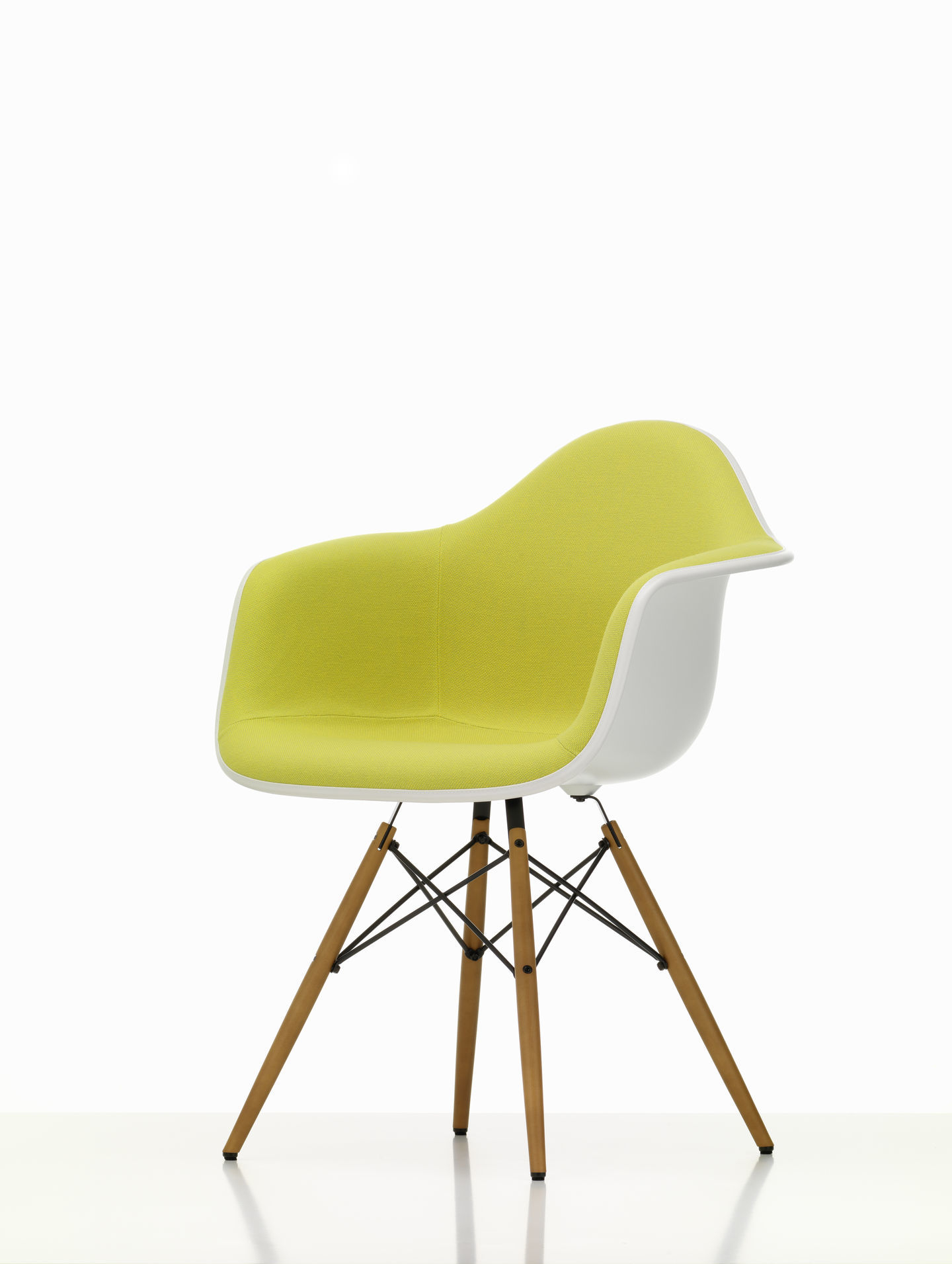 Eames Plastic Arm Chair DAW Chair Fully upholstered Vitra