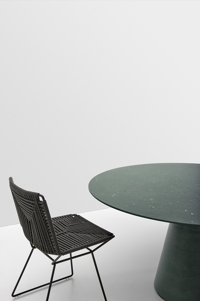 Neil Twist Chair MDF Italia Neil Twist Chair MDF Italia