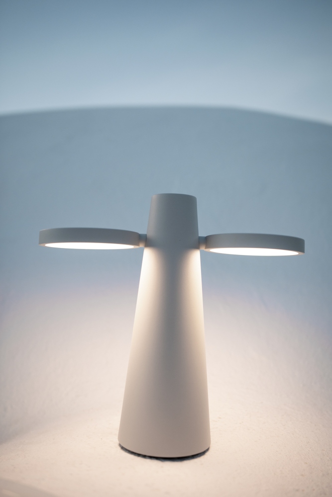 Oto table lamp Fermob