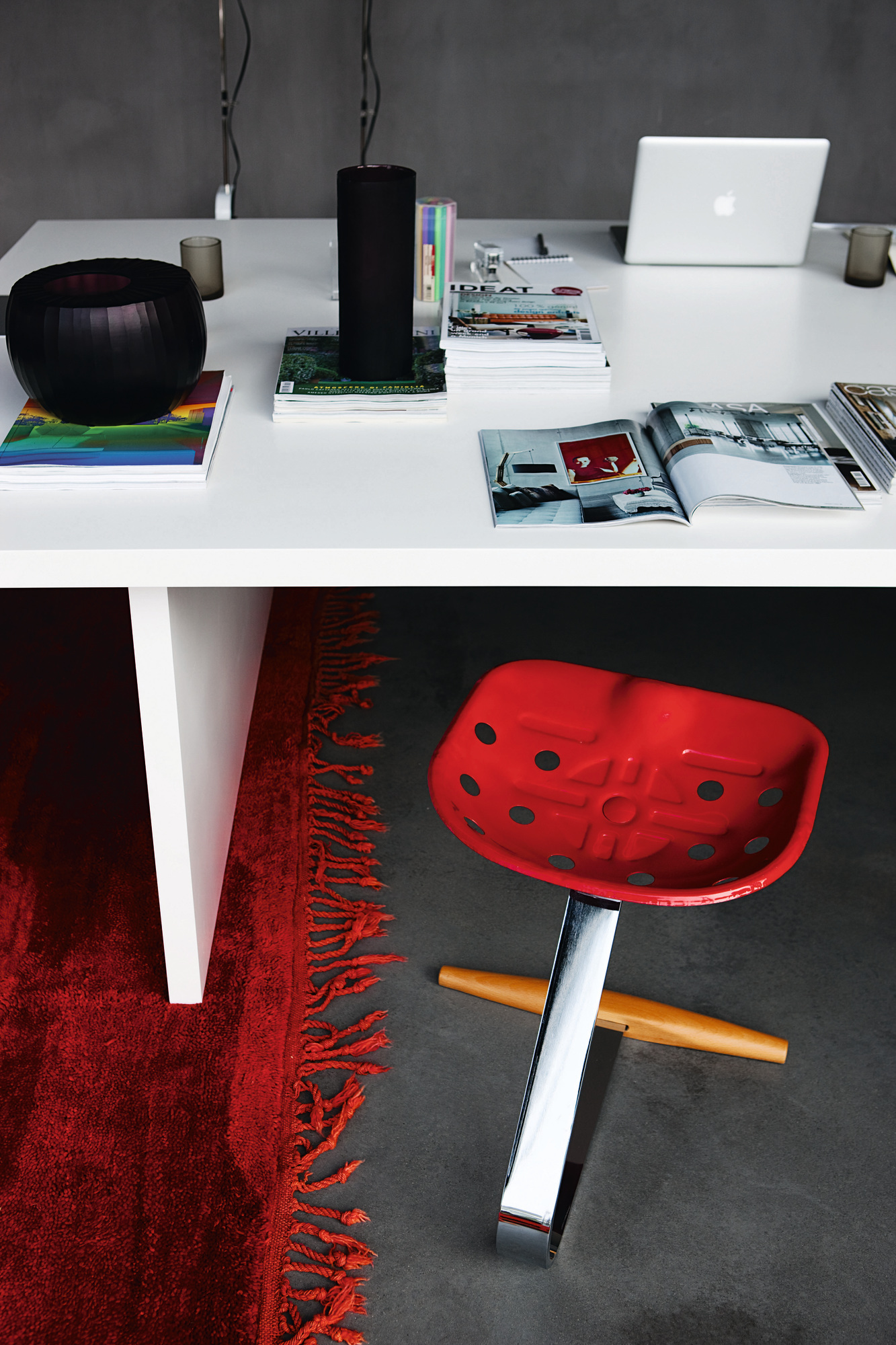 Mezzadro Stool Zanotta