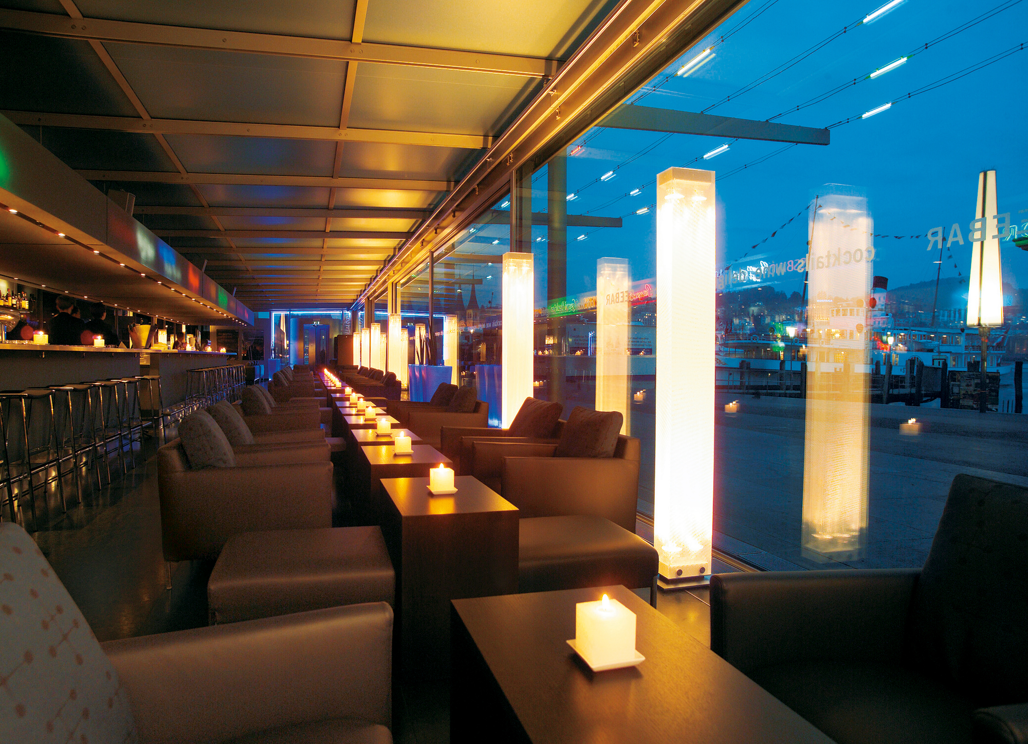 Twilight LED Floor Lamp Belux