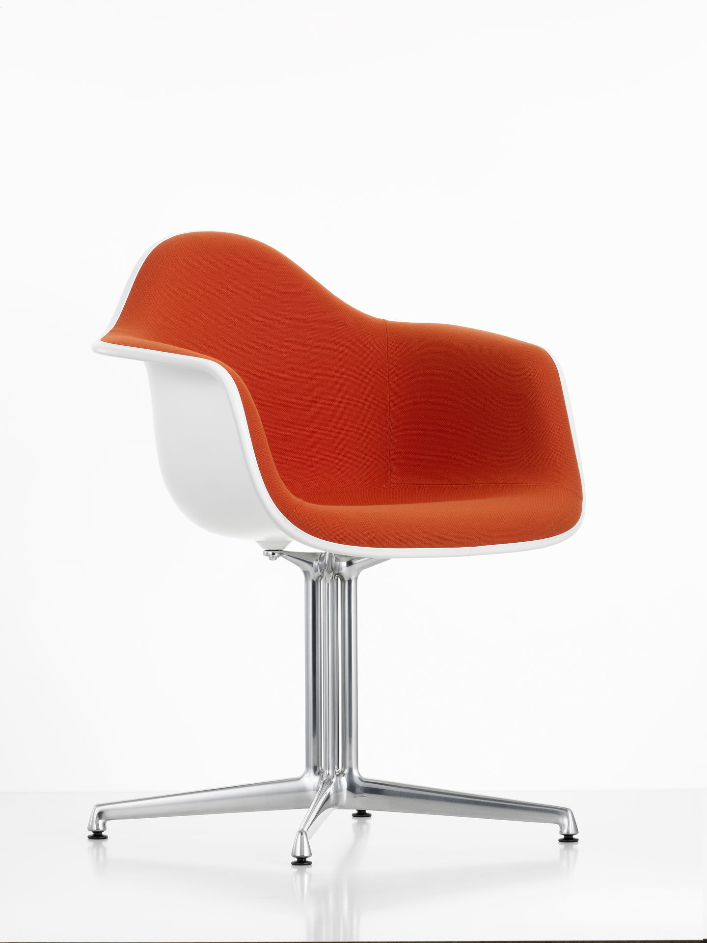 Eames Plastic Arm Chair DAL Chair Fully upholstered Vitra