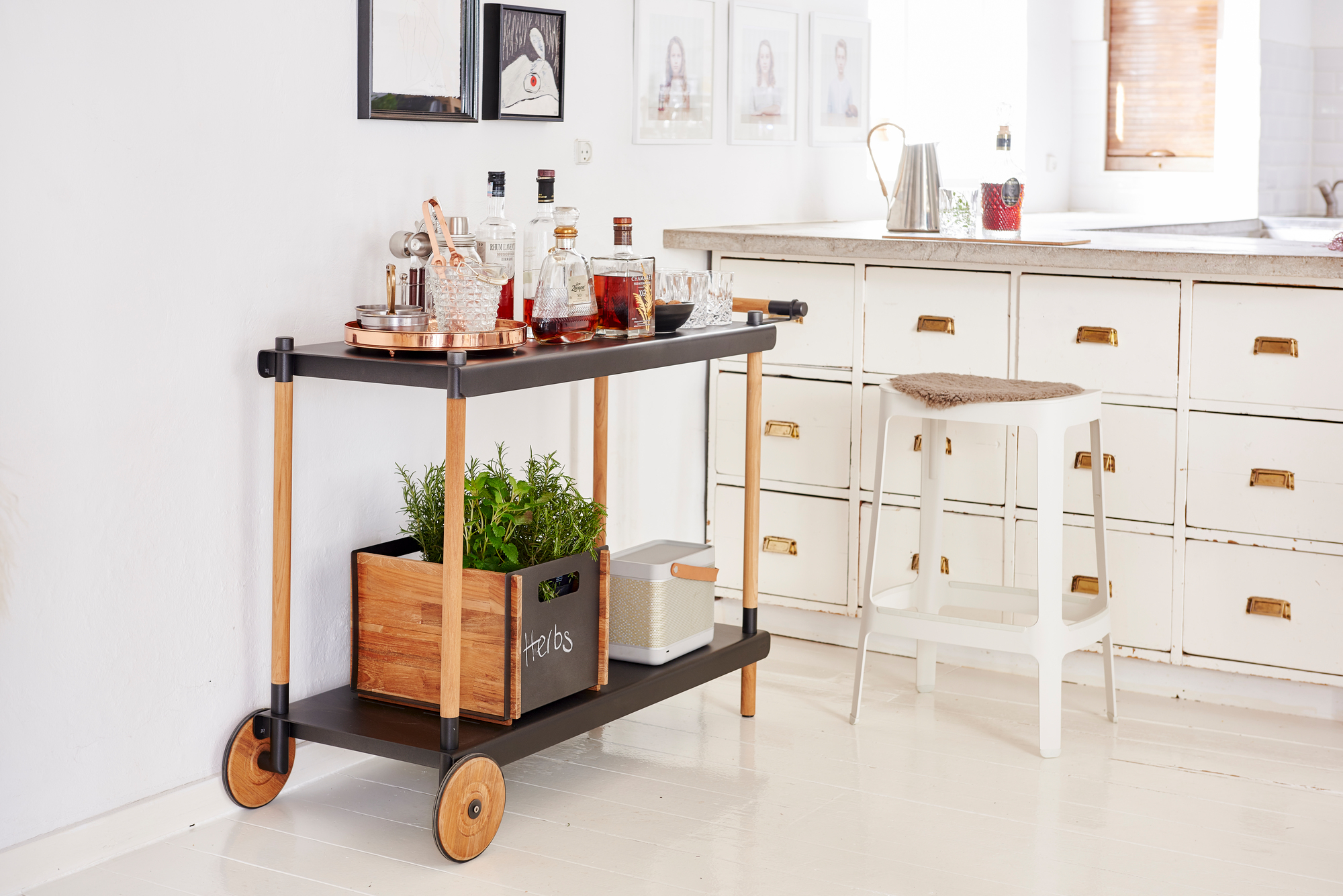 Frame Indoor / Outdoor Bar trolley Cane-Line