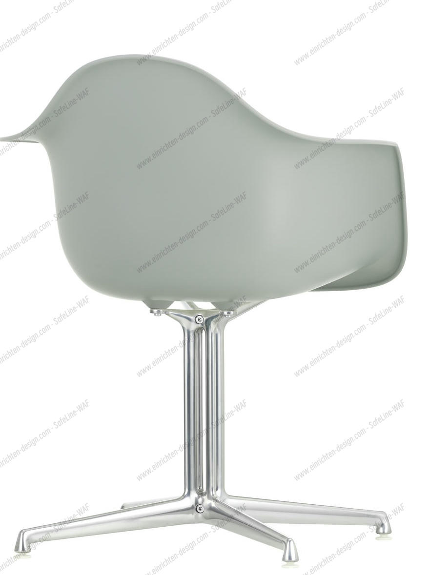 Eames Plastic Arm Chair DAL Chair Vitra