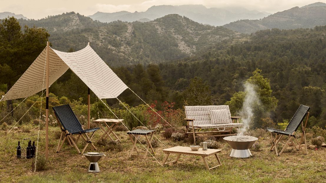 Outdoor Market Firepit BBQ Fireplace Hay