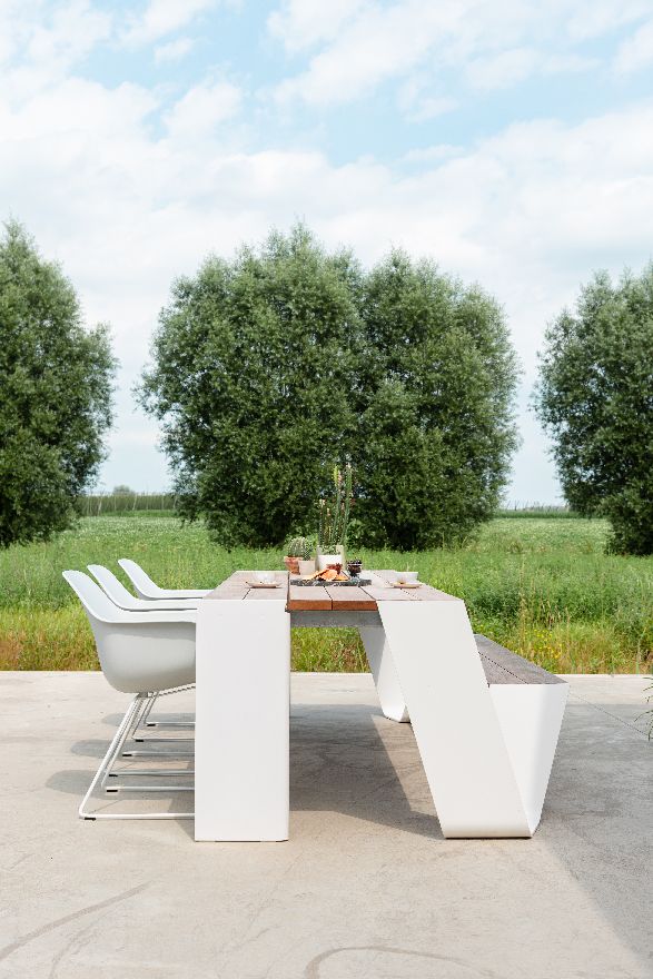 Hopper Combo AA outdoor bench Extremis