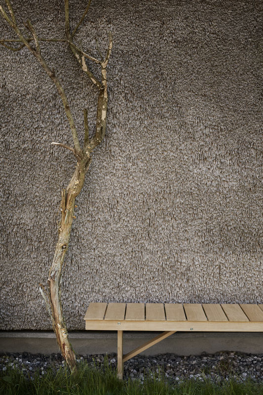 Mogensen bench outdoor Carl Hansen &amp; Søn