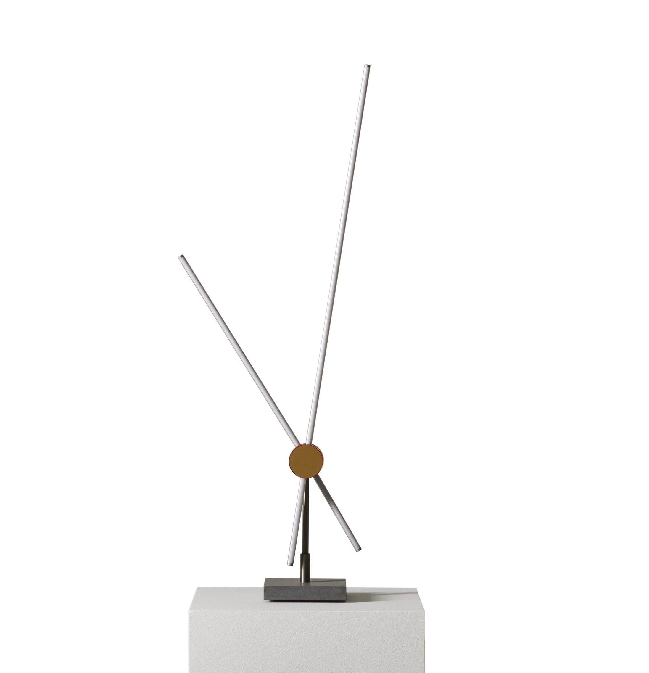 Eitie 075 Table Table lamp Cassina