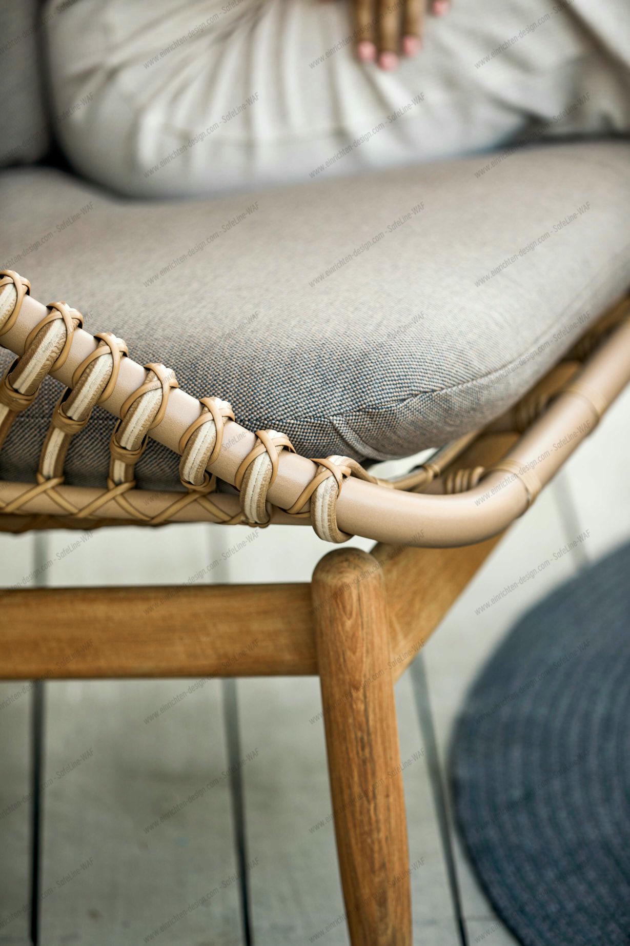 Strington Outdoor Lounge Chair Natural Cane-Line