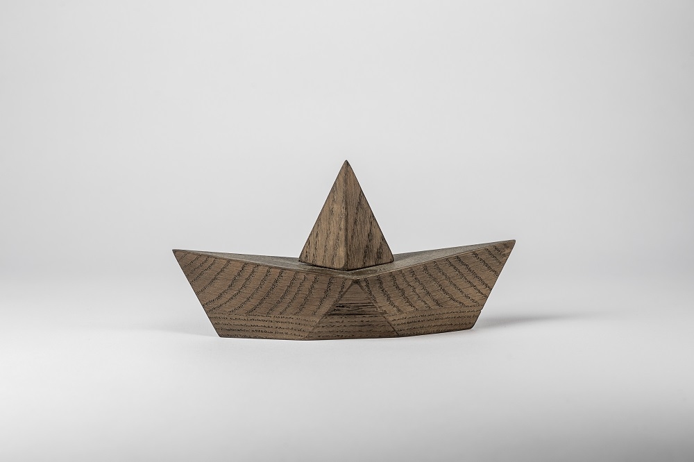 Admiral Paper boat Decoration figure Wood Boyhood large Oak smoked SINGLE PIECES