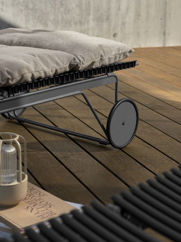 Click Adjustable Chaise Longue sun lounger Outdoor HOUE