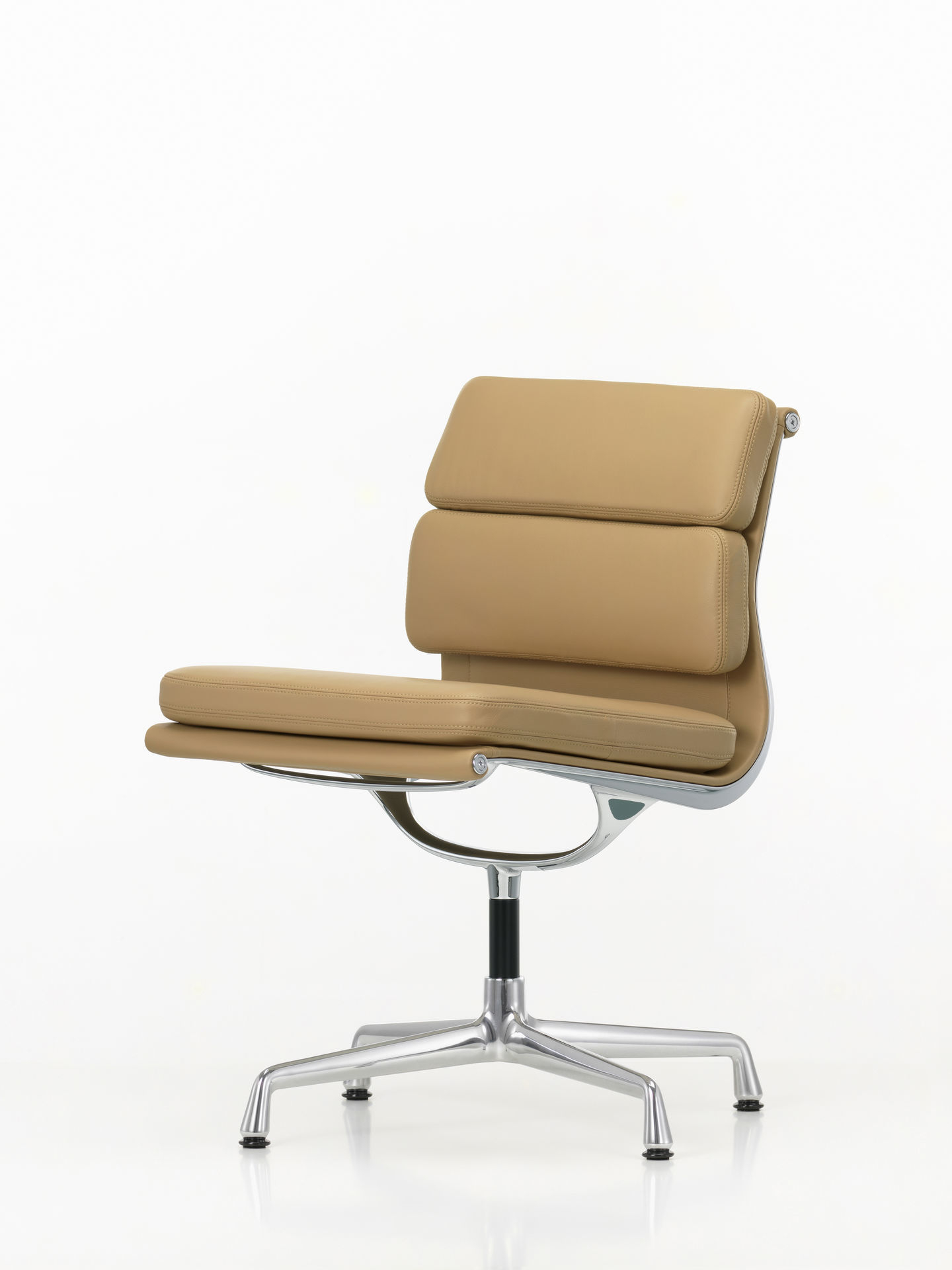 Soft Pad Chair EA205 / EA 205 Armchair Vitra