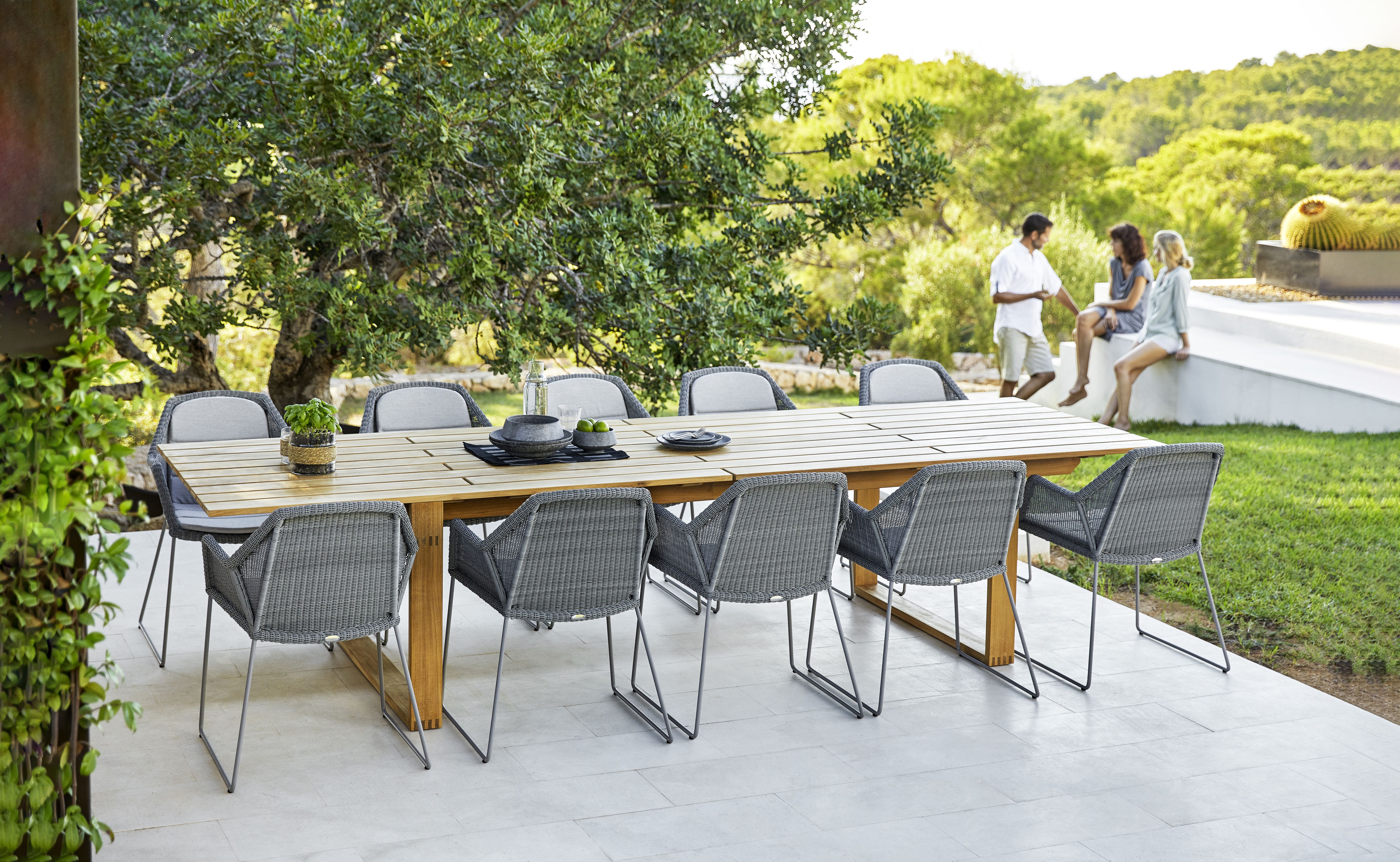 Endless Rectangular Dining Table Cane-Line