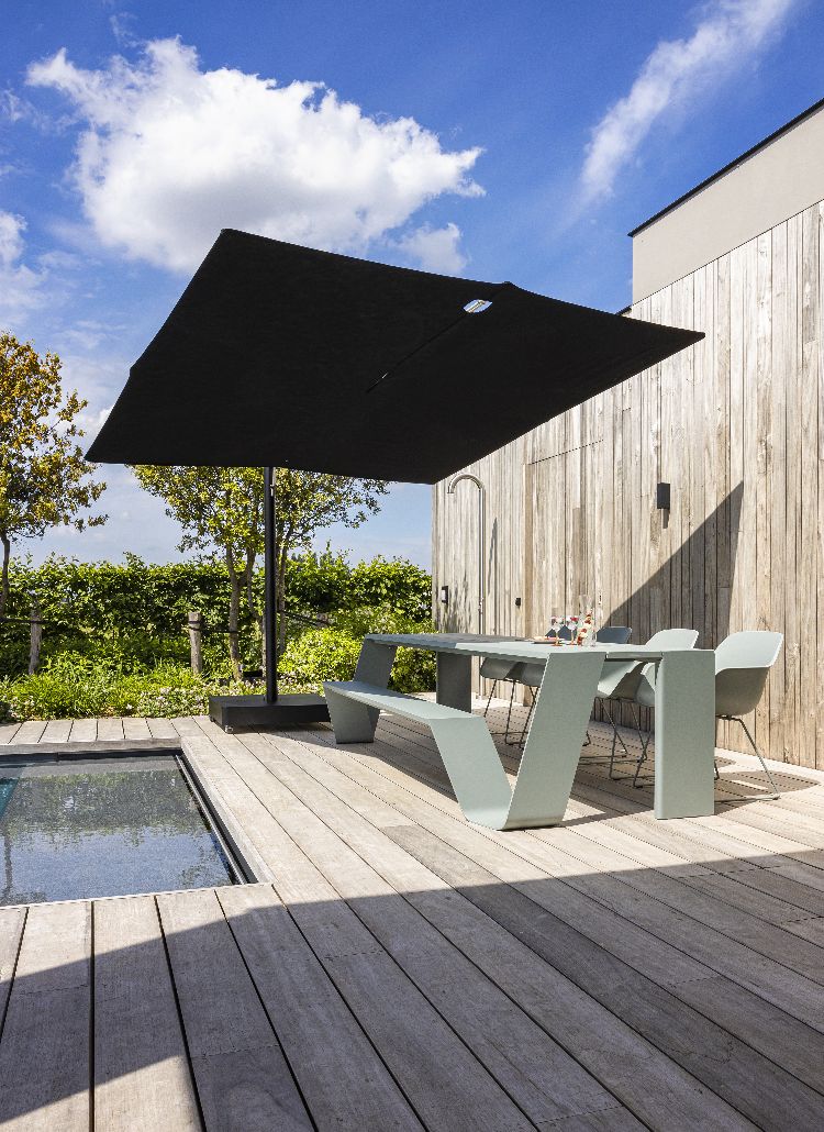 Hopper Combo AA outdoor bench Extremis