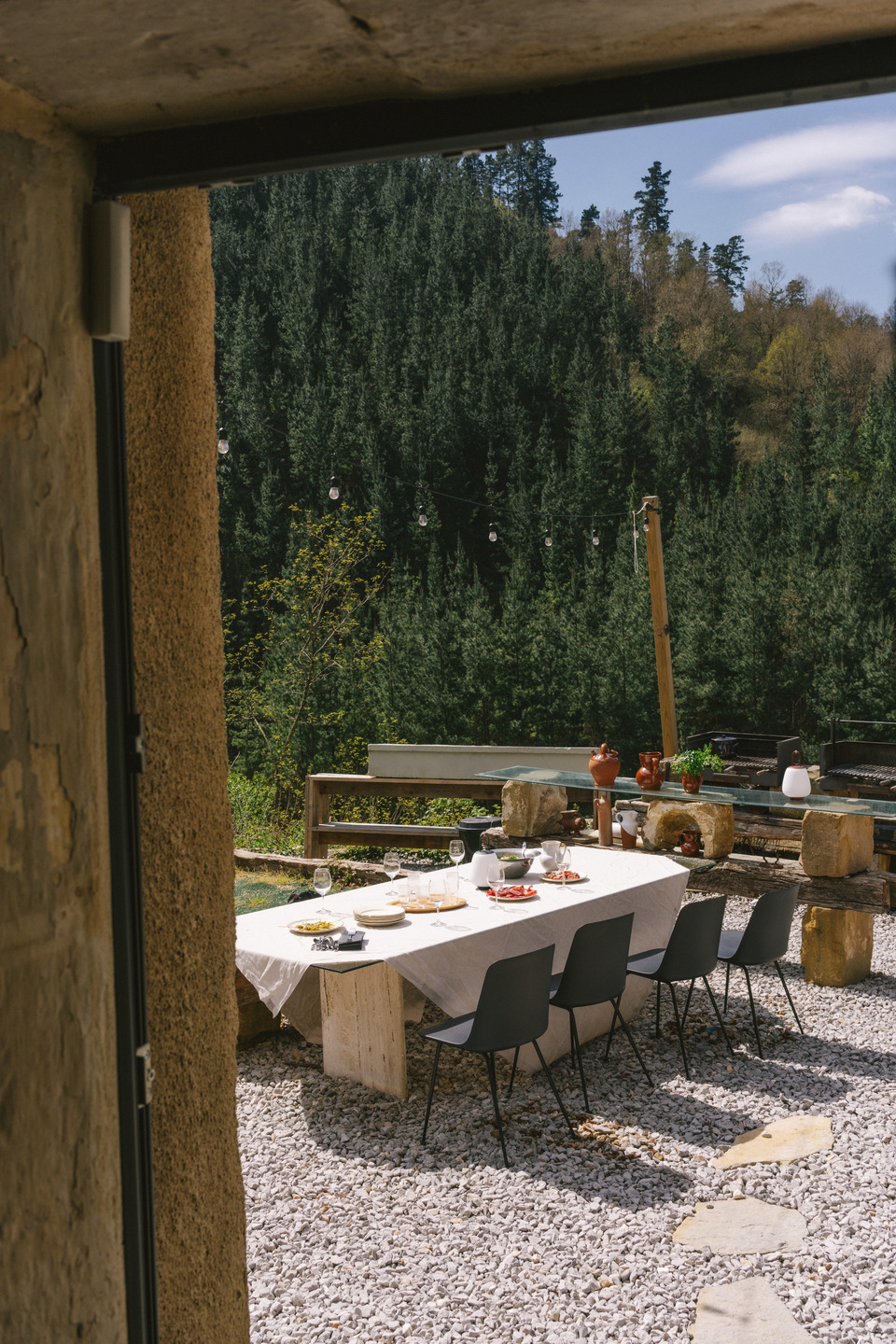 Rely HW70 Outdoor Chair Chair AndTradition