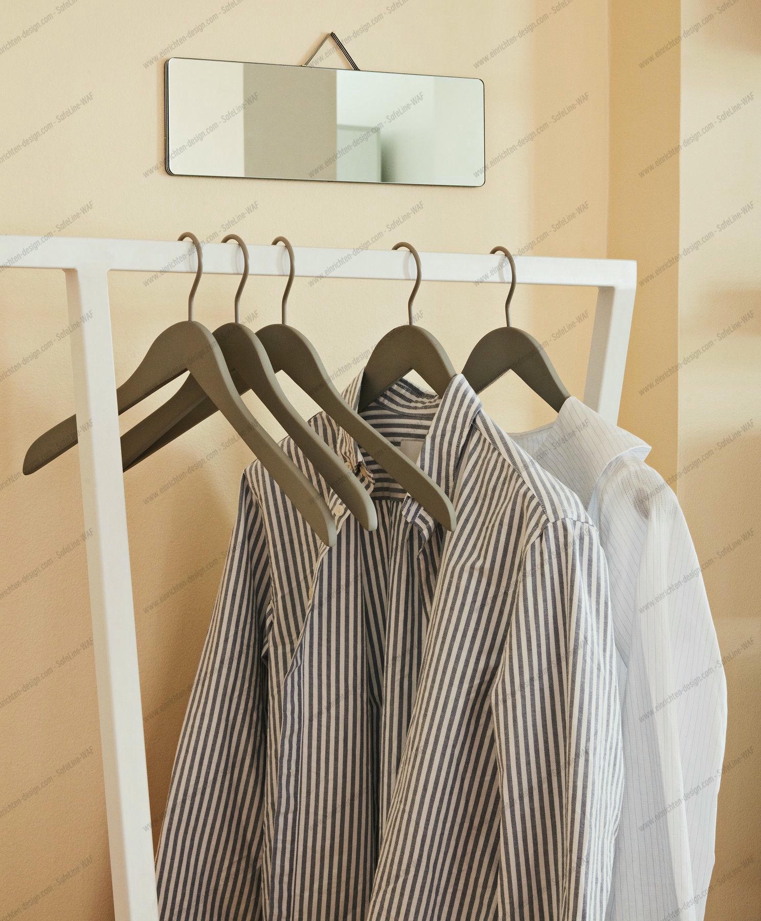 Loop Stand Wardrobe Hay