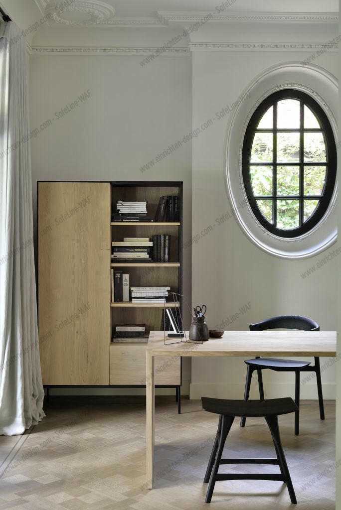 Blackbird storage cupboard Oak Ethnicraft