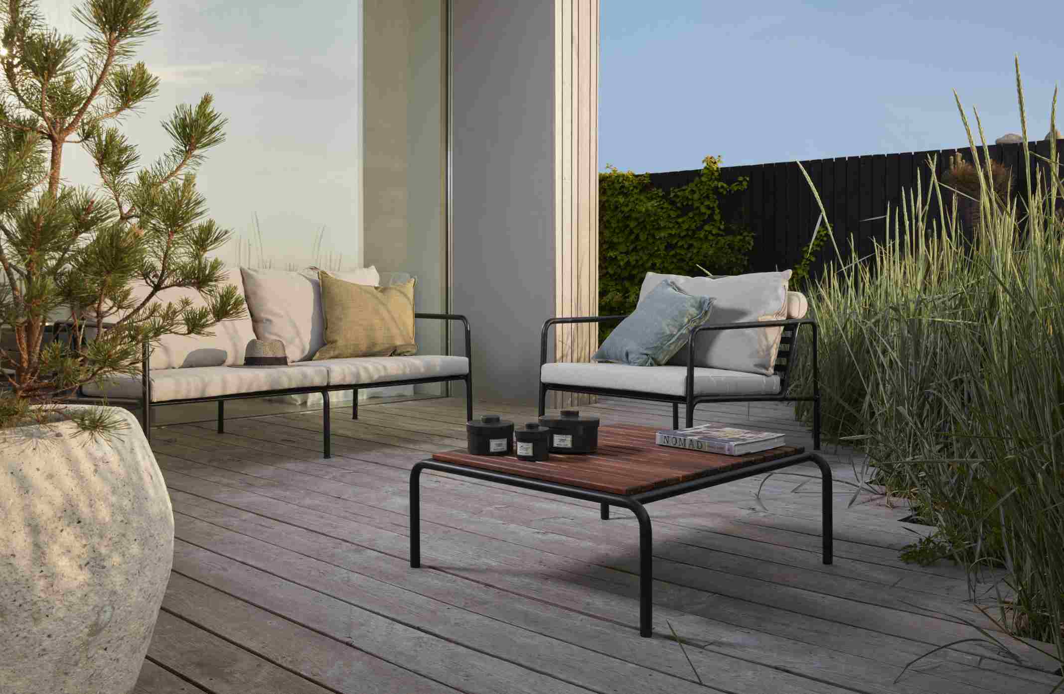 Avon Lounge Table Outdoor Table Houe