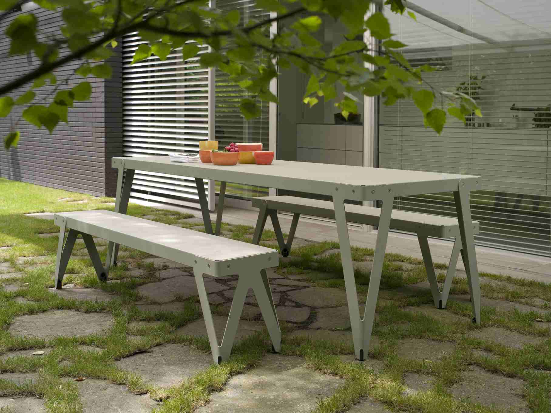 Lloyd Outdoor Bench Functionals