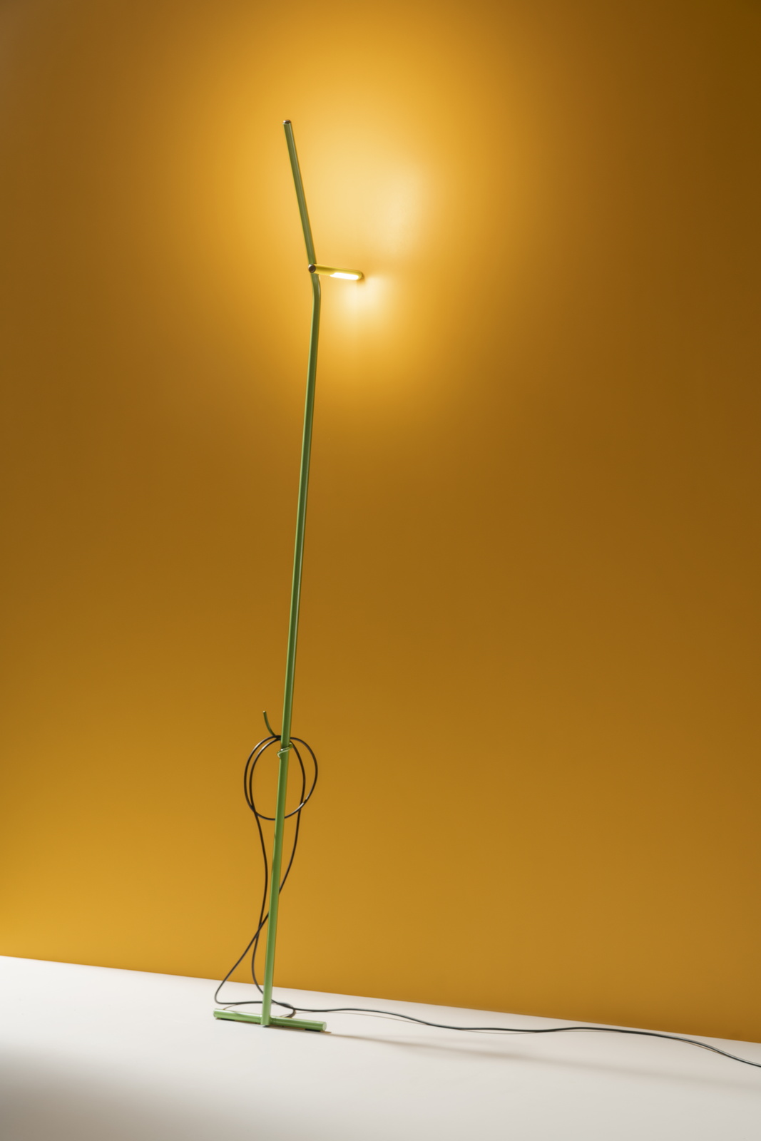 Gru Floor lamp black Martinelli Luce