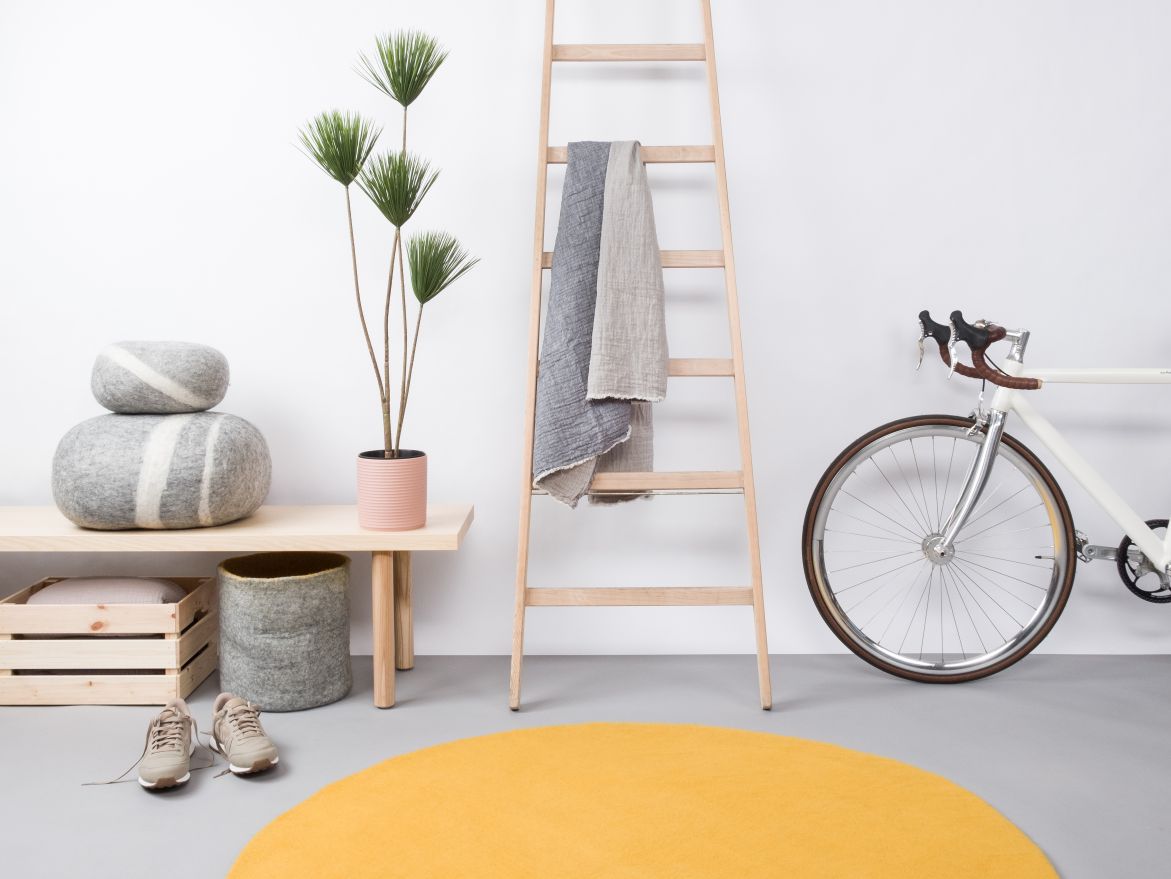 Mono Round Felt Rug Ø 160 cm myfelt Klara (mustard yellow)