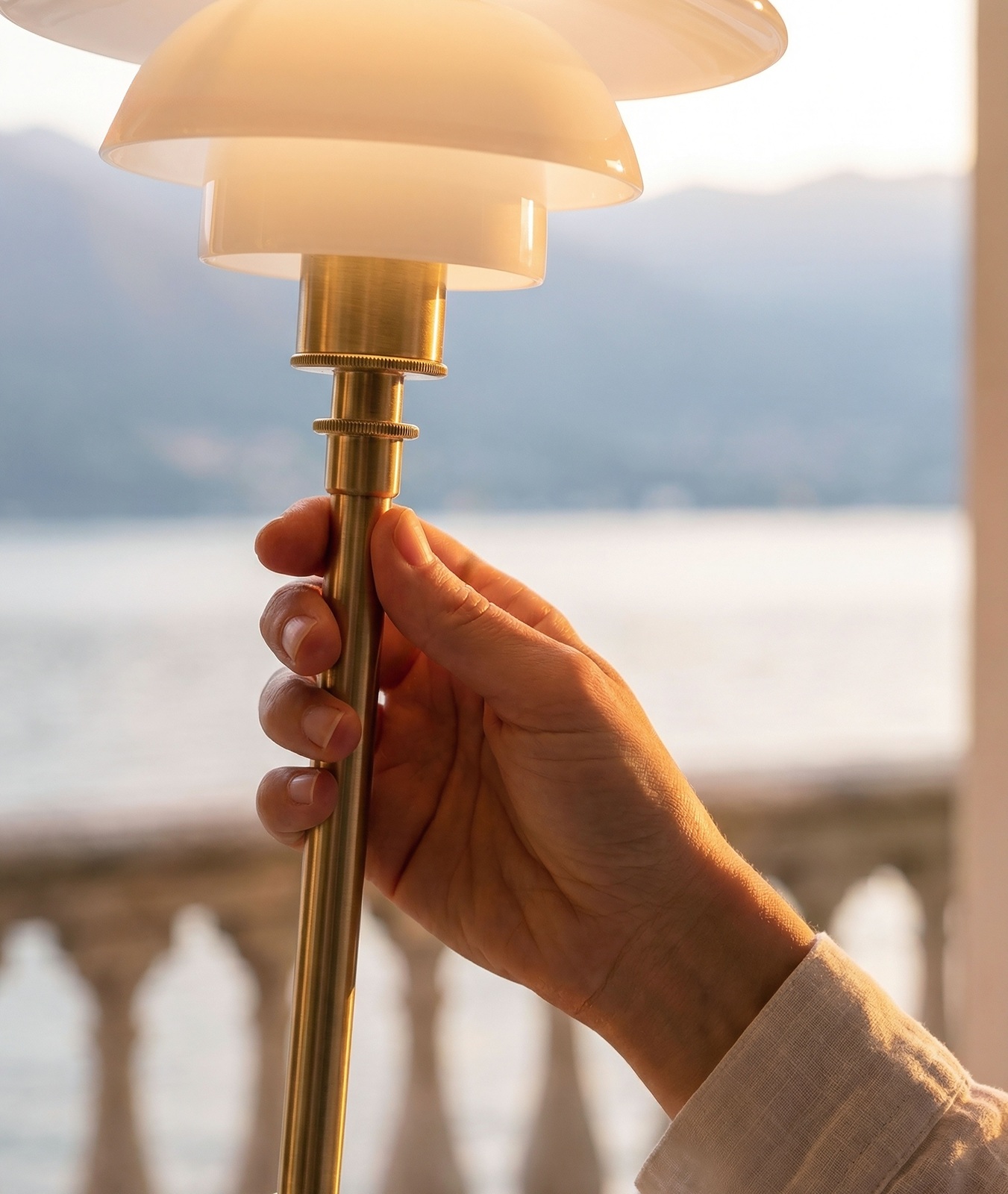 PH 1/1 Portable lamp / Table lamp Louis Poulsen