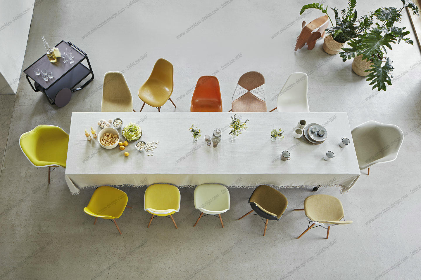Eames Plastic Arm Chair DAW Chair Vitra Maple yellowish - Rust orange