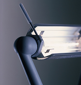 D15NA1 Lola Wall Lamp Luceplan
