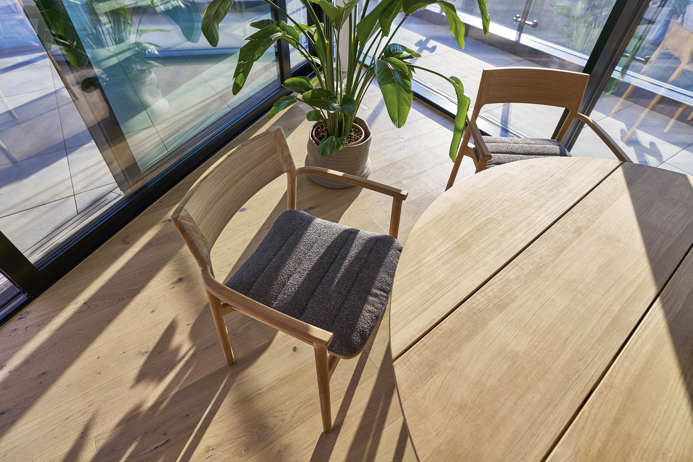 Teva Round table / Dining table Weishäupl