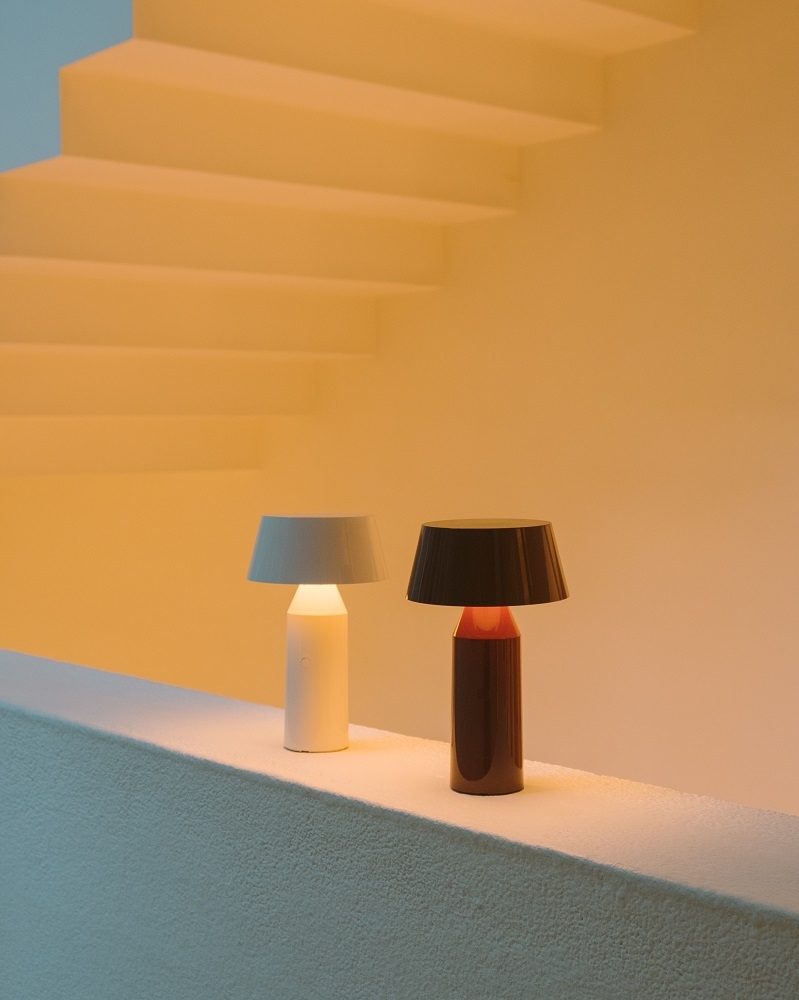 Bicoca Portable lamp Table lamp Marset