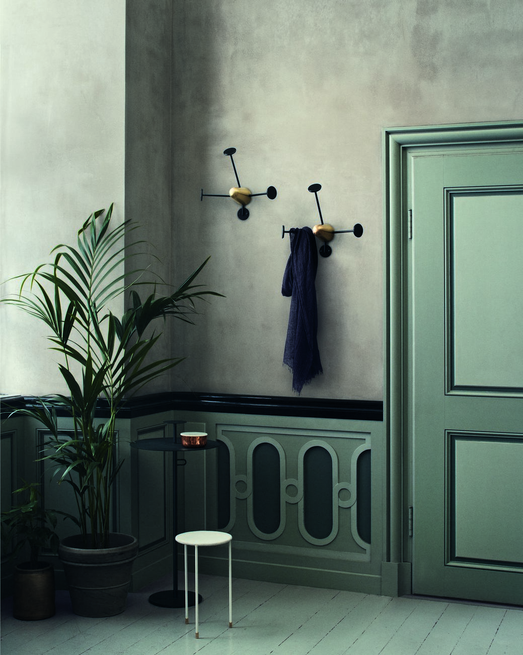 Matégot coat rack ochre Gubi