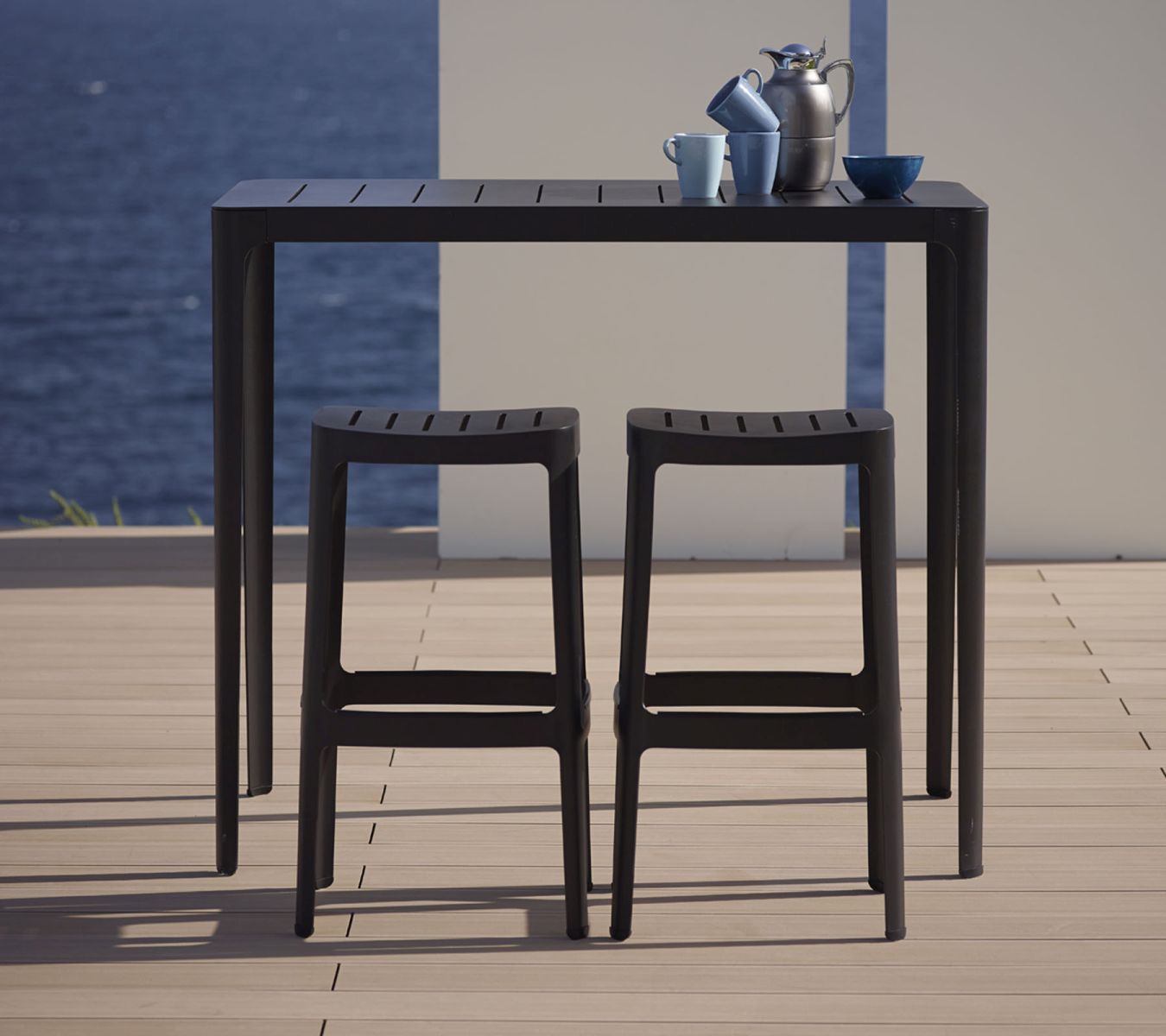 Cut Bar Table Cane-Line