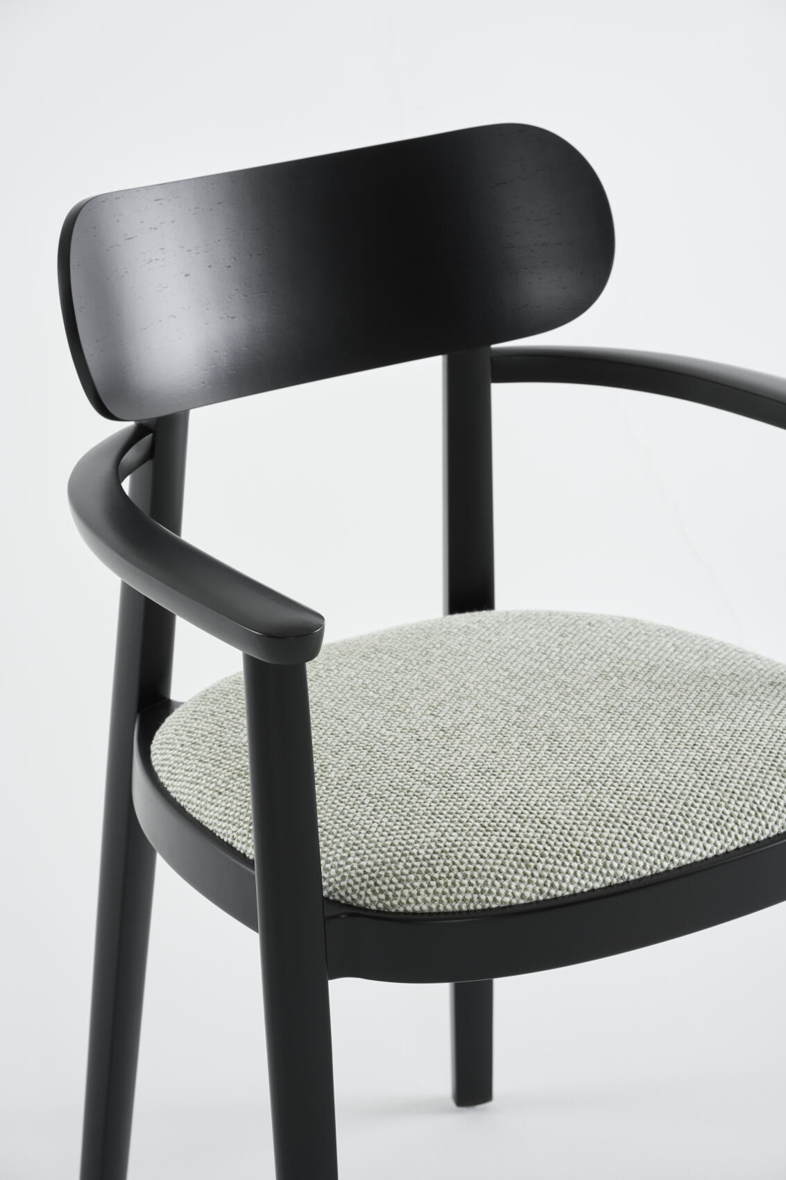 118 SPFV Wooden chair with armrests Thonet