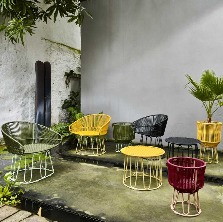 Circo Side Table outdoor ames 