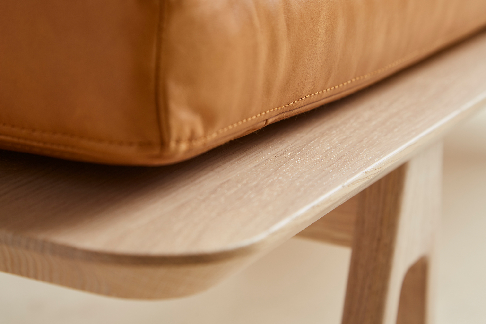 Level Daybed Oak / Cognac Woud