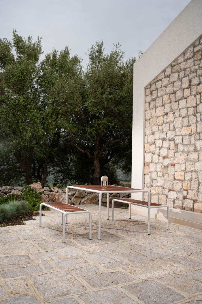 Avanti Dining Table Outdoor dining table Houe