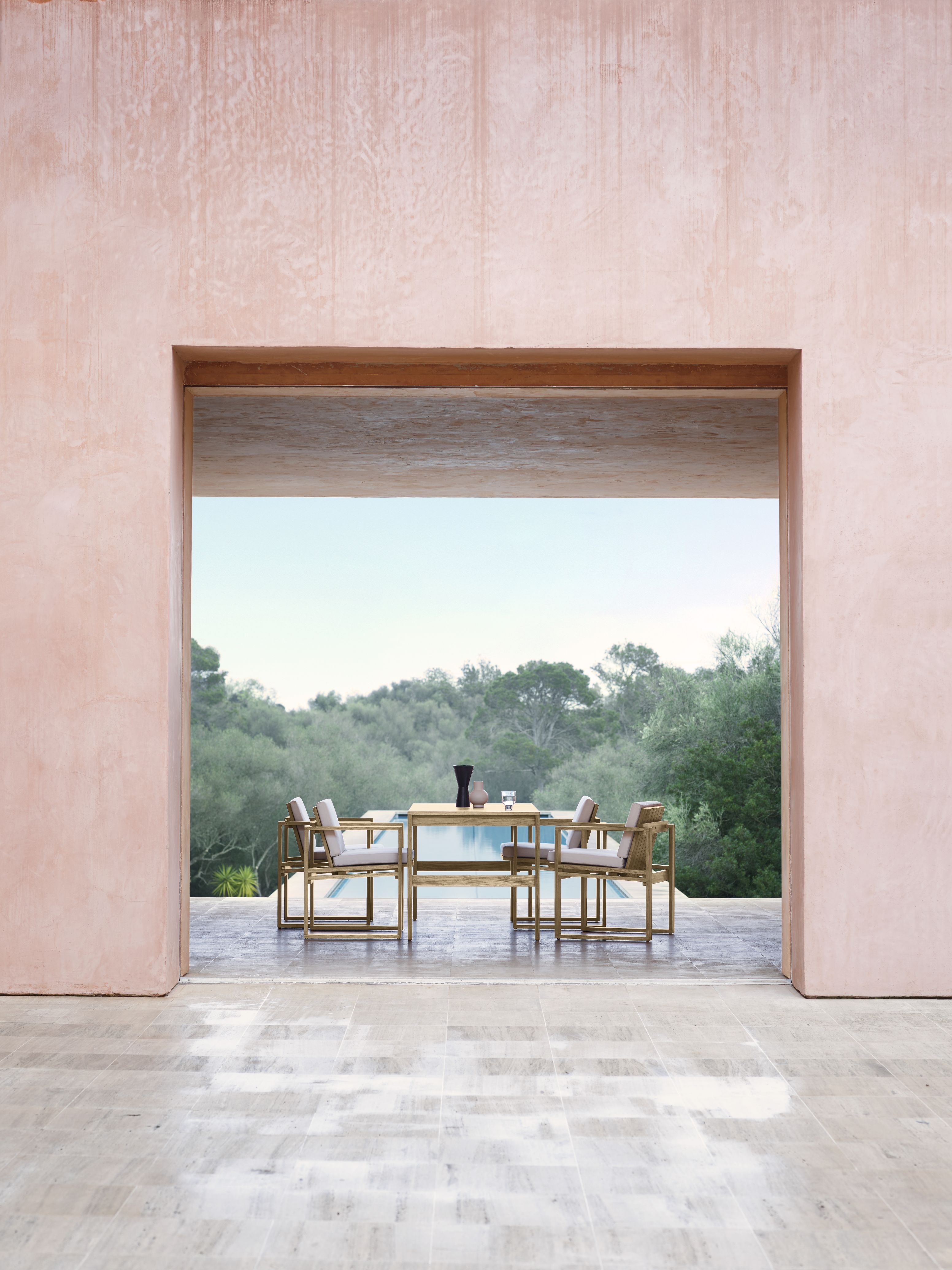Kjaer Outdoor Dining Table Carl Hansen & Søn