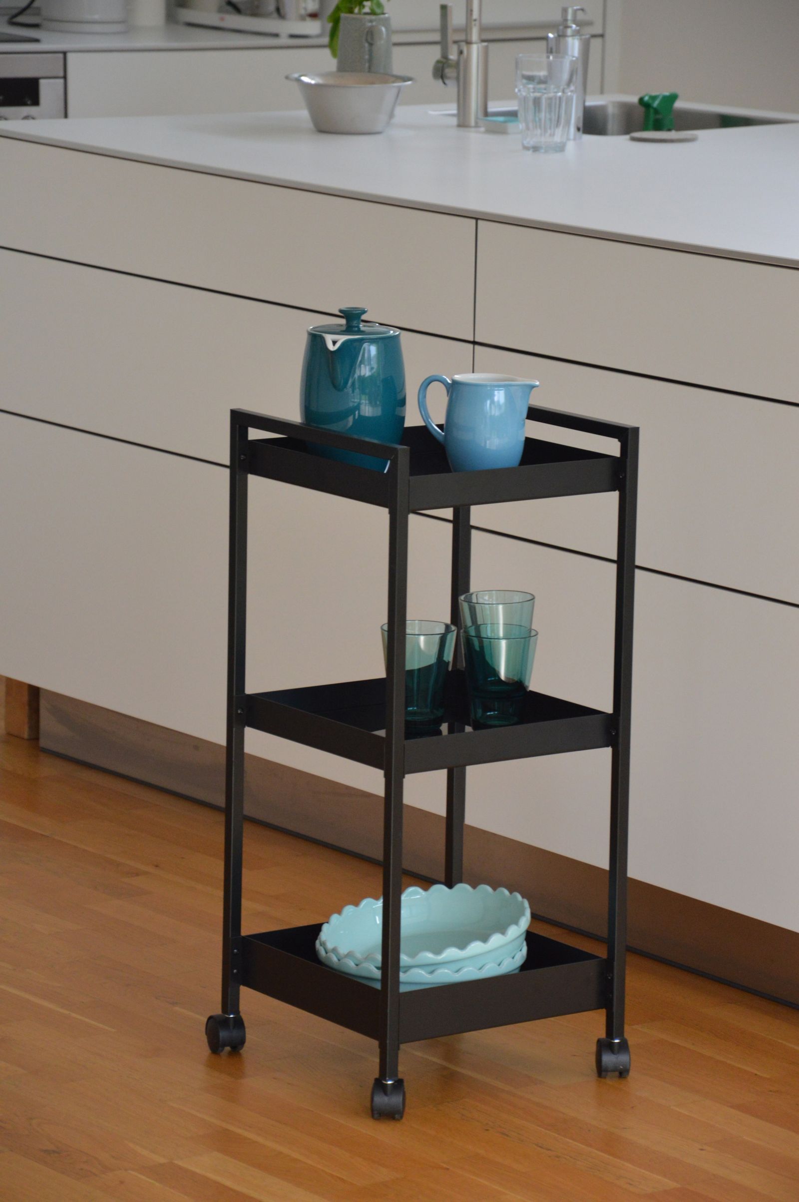 Butler S Serving trolley Jan Kurtz