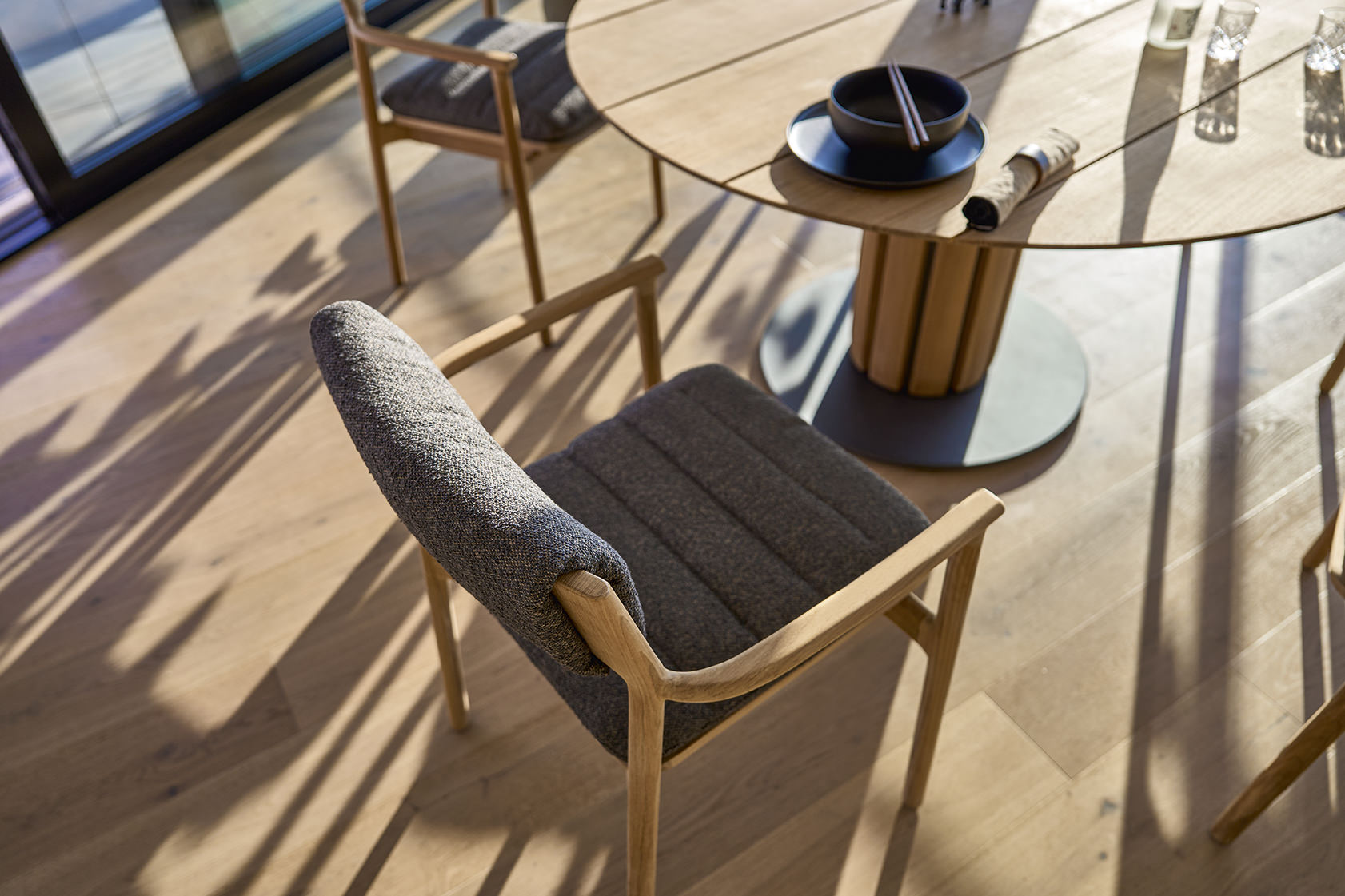 Teva Round table / Dining table Weishäupl