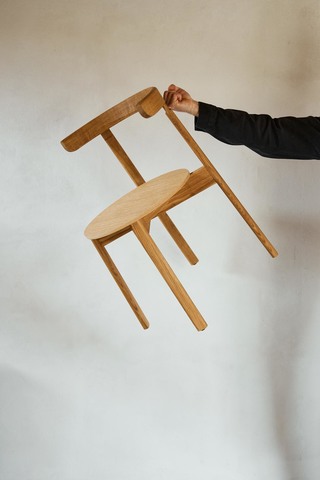 Lunar chair oak Form & Refine