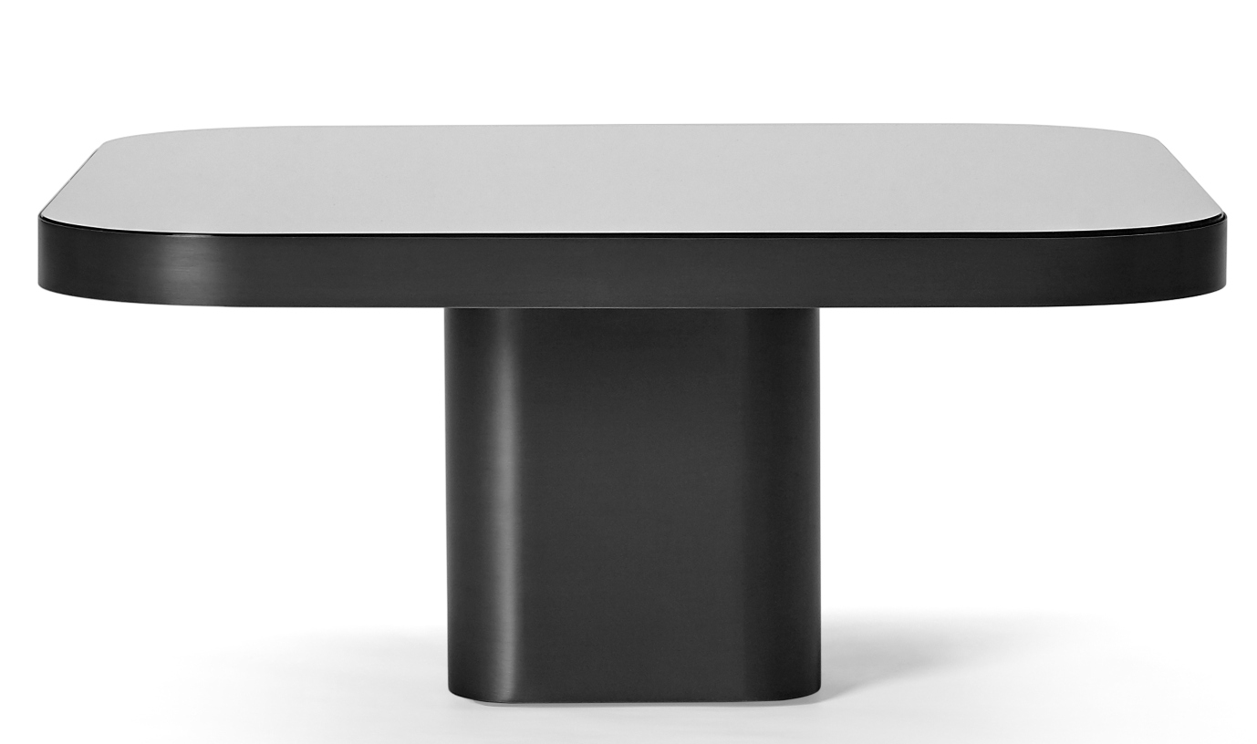 ClassiCon Bow Coffee Table No. 3: Moderner Couchtisch mit weißer Tischplatte und schwarzem Untergestell.